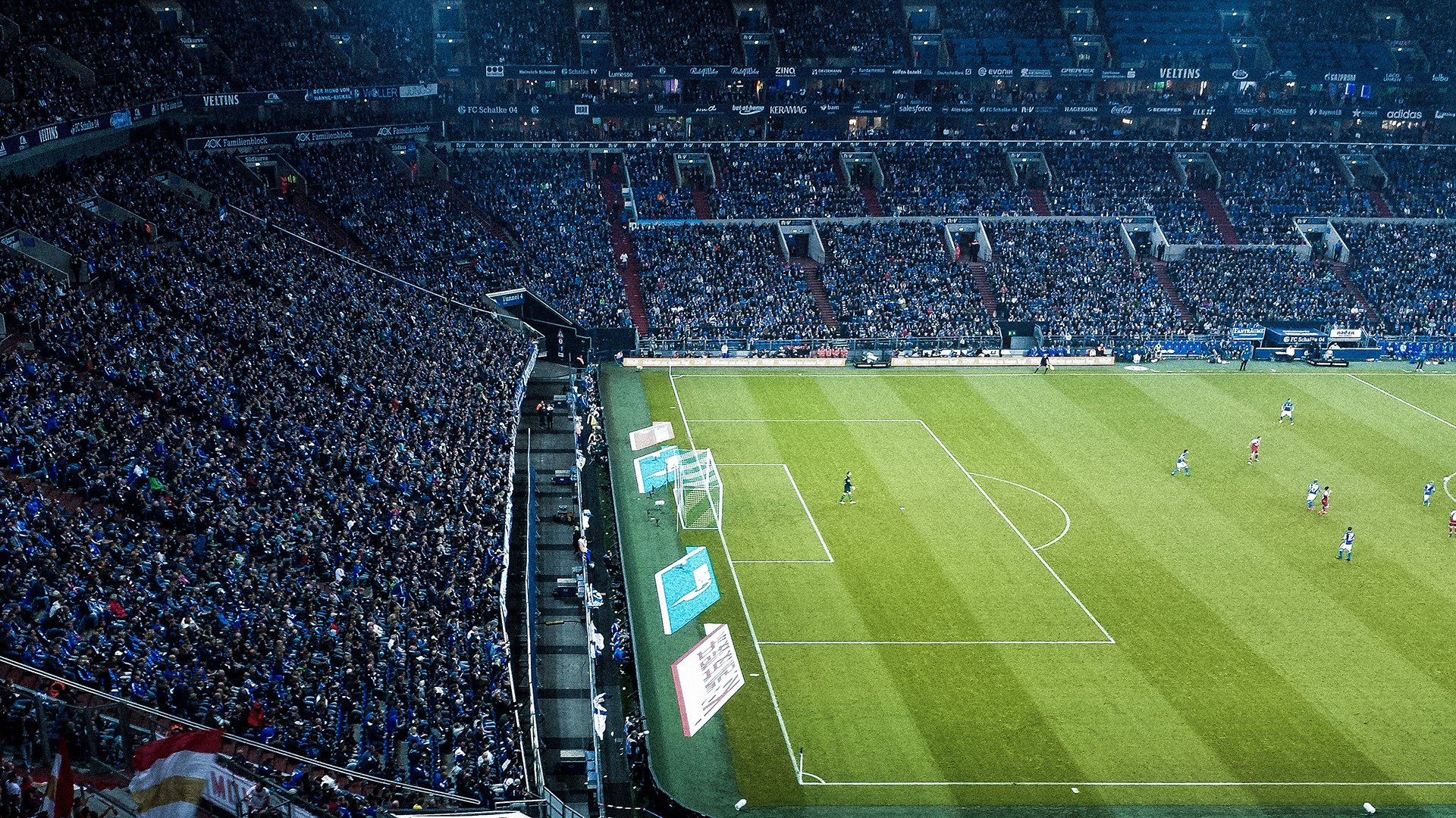 意甲争冠白热化，国际米兰紧咬尤文图斯，AC米兰伺机而动